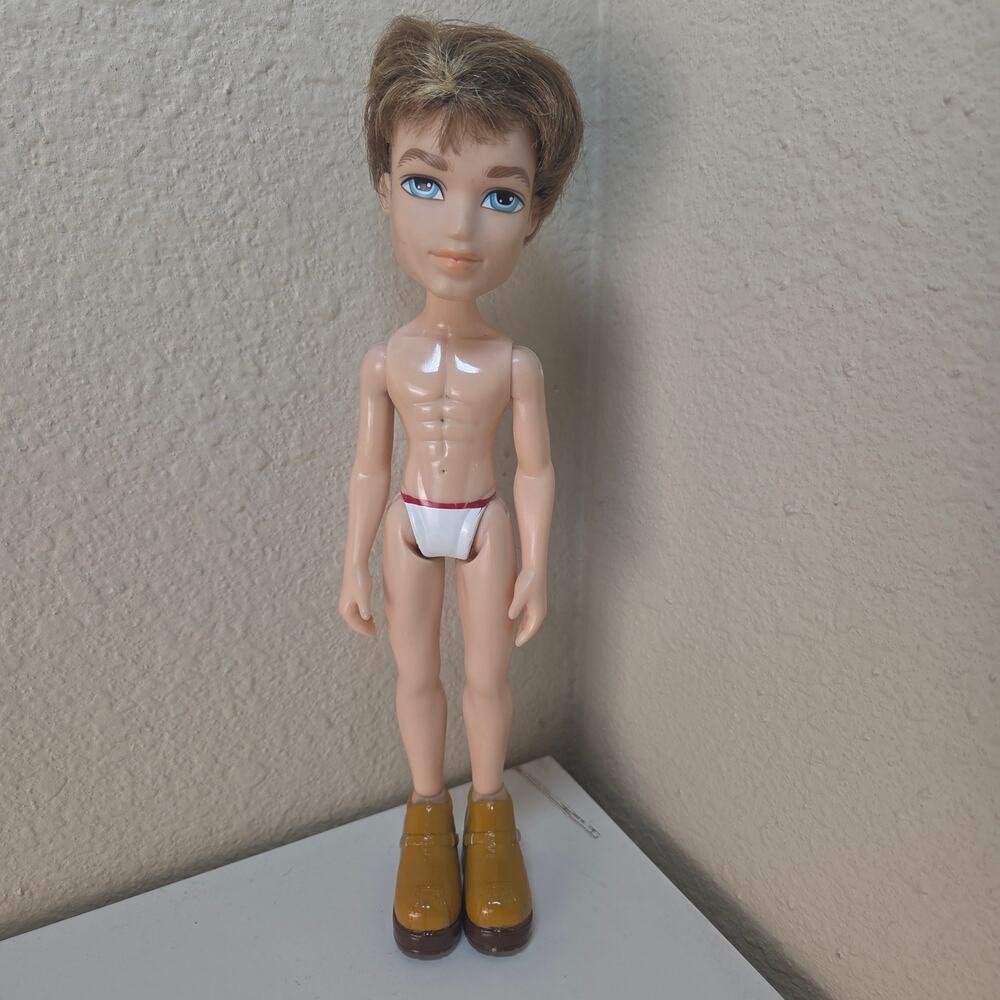 Bratz Vintage 2006 Princess Collection Prince Iden Nude Doll with Shoes
